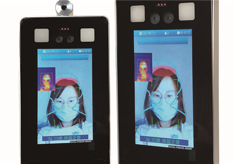 辦公大樓使用人臉測溫一體機，有序出入減少時間